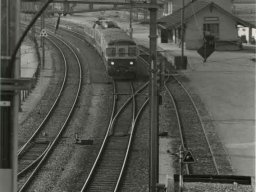 Gampelen-1980-Bahnhof